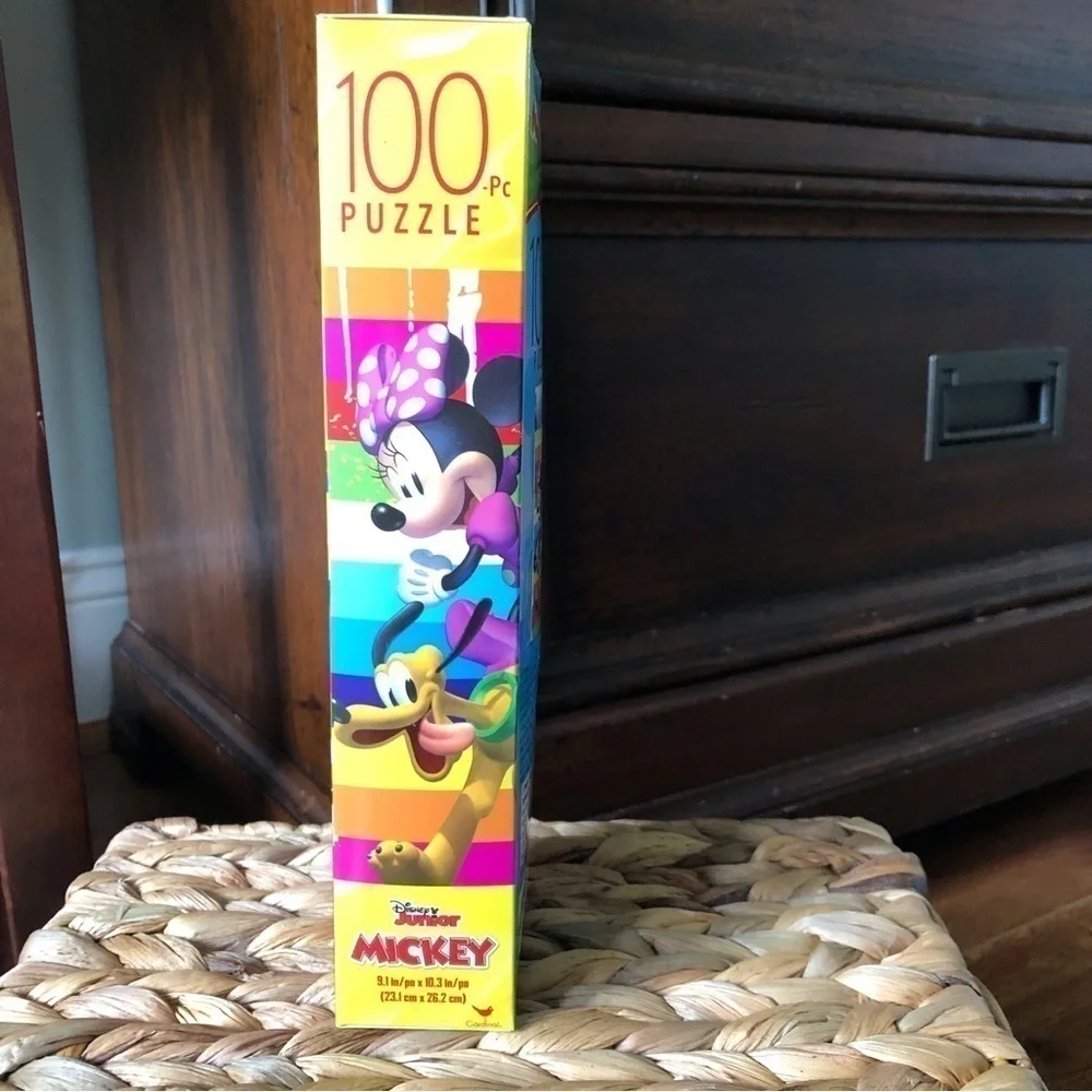 Disney Jr. Mickey Mouse club house 100pc. Puzzle